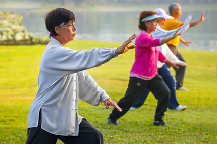 Tai Chi Chuan reduz 58% das quedas entre idosos com alto risco de queda